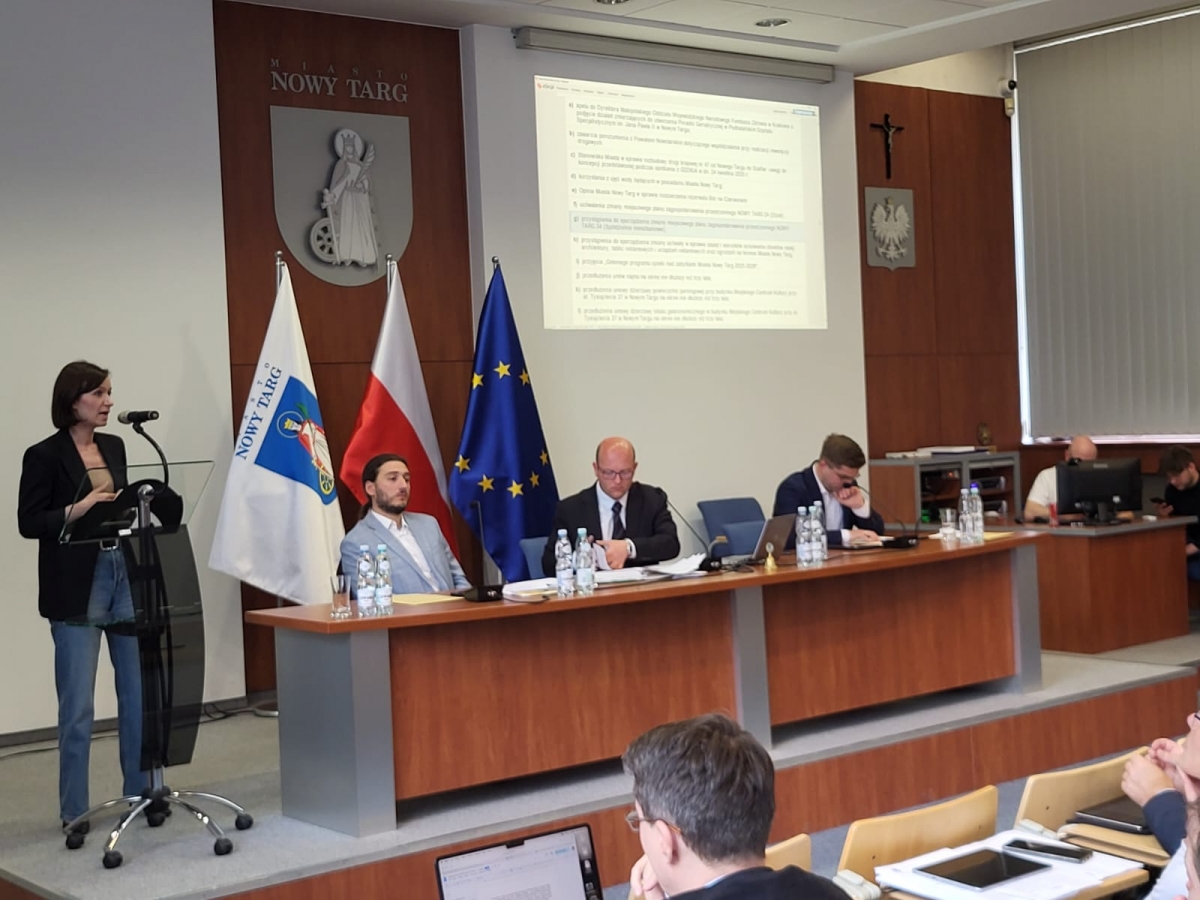 Obwodnica, Arena Podhale, ekrany akustyczne - to najważniejsze pytania, na które musiała odpowiedzieć posłanka PO